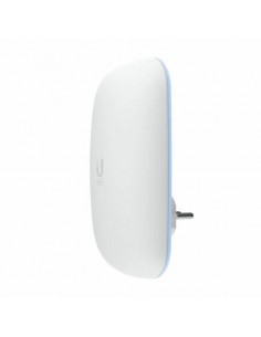 Dostopna točka Ubiquiti U6-Extender