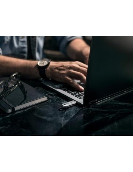 USB disk 256GB SanDisk Ultra Luxe (SDCZ75-256G-G46)